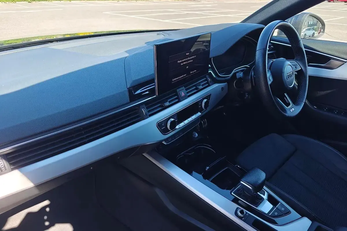 Used Audi A4 S-Line 147 HP (108 kW) 2023 Grey Estate