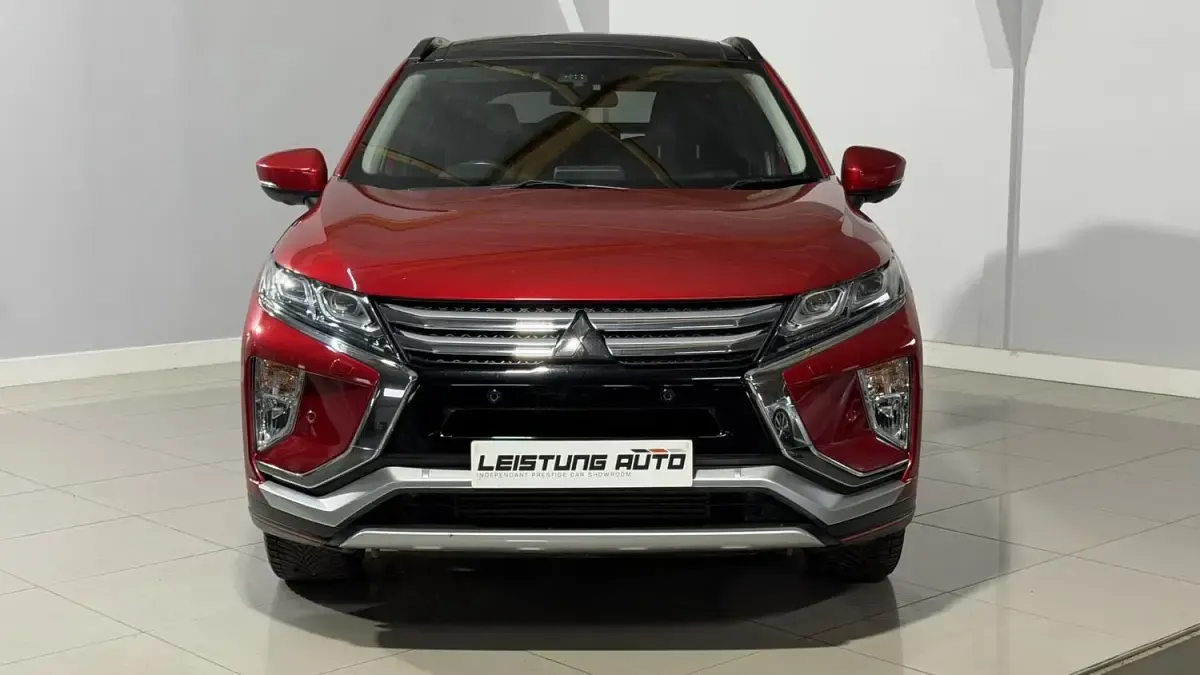 Used Mitsubishi Eclipse Edition 161 HP (118 kW) 2018 Red Hatchback