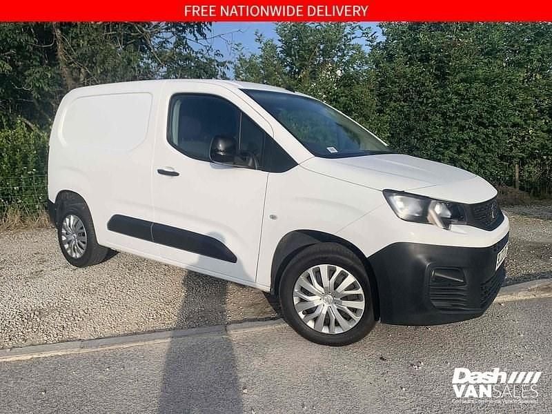 White Used 2022 Peugeot Partner Premium Van | £10,795 (Fair price) - Image 1/1