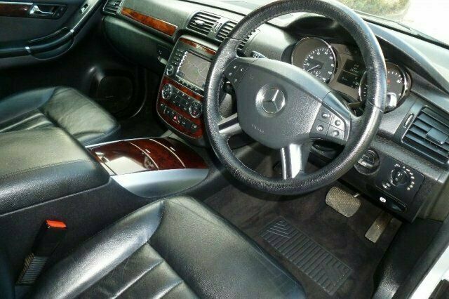 Used Mercedes R320 SE 2006 MPV