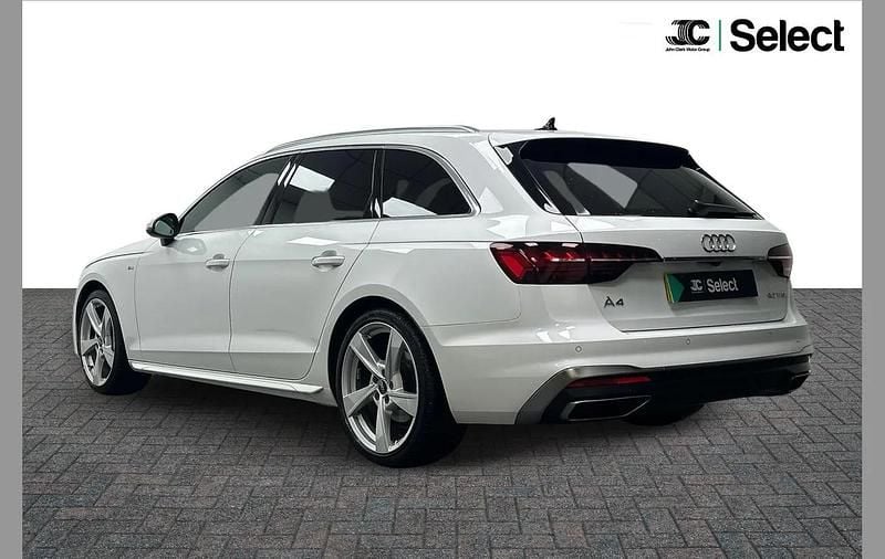 Used Audi A4 S-Line 200 HP (147 kW) 2024 White Estate