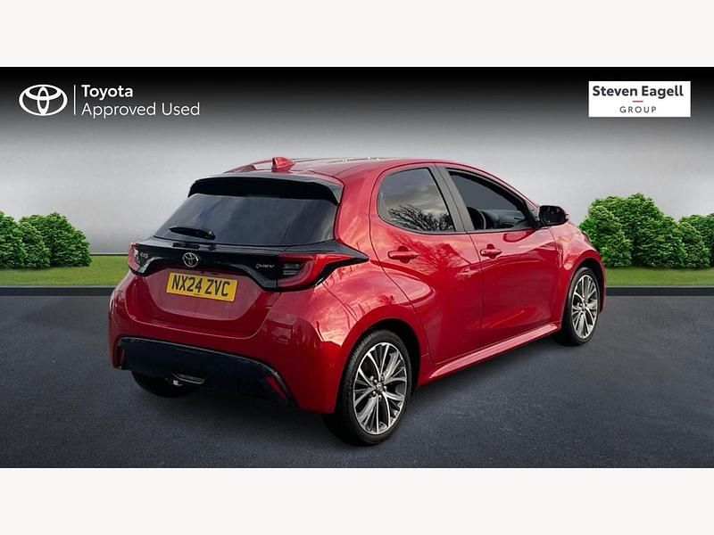 Used Toyota Yaris Hybrid 2024 Red Hatchback
