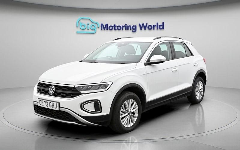 Used VW T-Roc Life 150 HP (110 kW) 2025 SUV