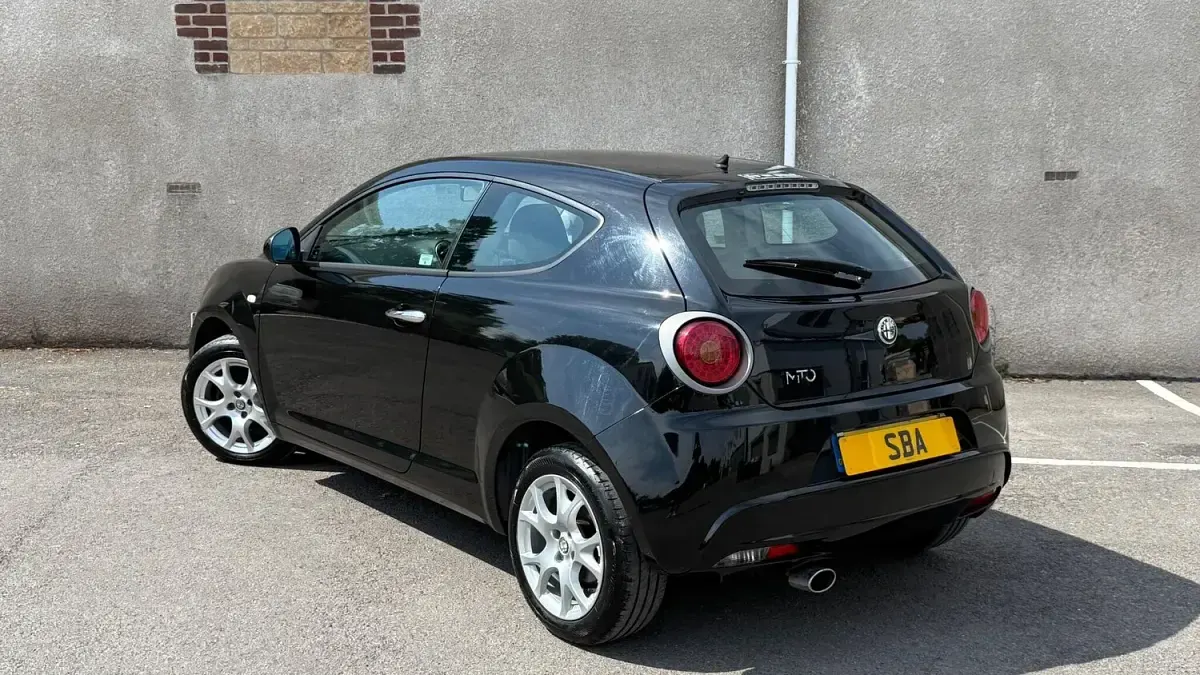 Used Alfa Romeo MiTo Sprint 76 HP (55 kW) 2013 Black Hatchback