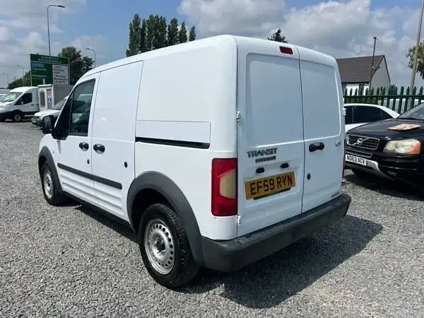 Used Ford Transit 75 HP (55 kW) 2010 White Van