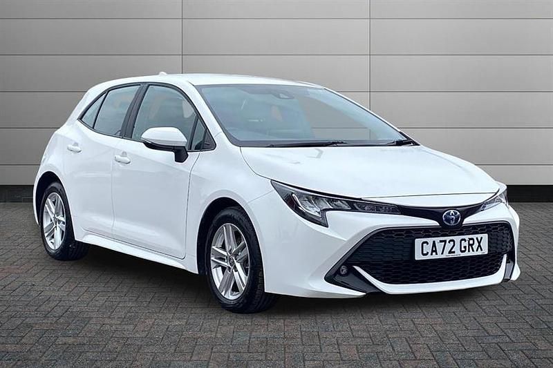 Used Toyota Corolla 122 HP (89 kW) 2023 Manhattan grey Hatchback