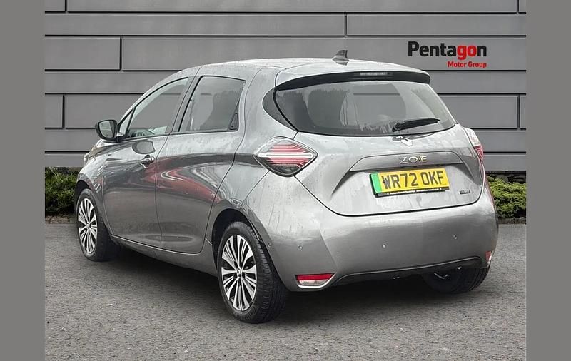 Used Renault Zoe Techno 100 kW (136 HP) 2023 Grey Hatchback