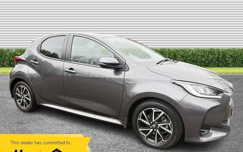 Used Toyota Yaris Hybrid Design 116 HP (85 kW) 2026 Hatchback