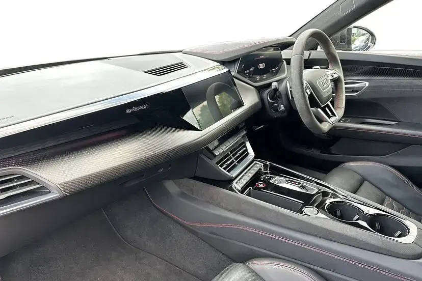 Used Audi RS e-tron GT Design 467 kW (636 HP) 2022 Tactical green Sedan