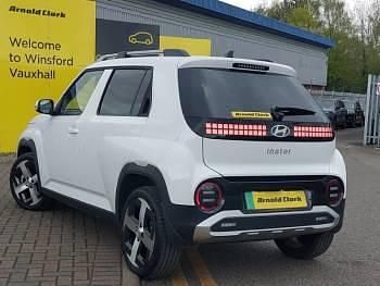 Used Hyundai Inster 84 kW (115 HP) 2025 White Hatchback