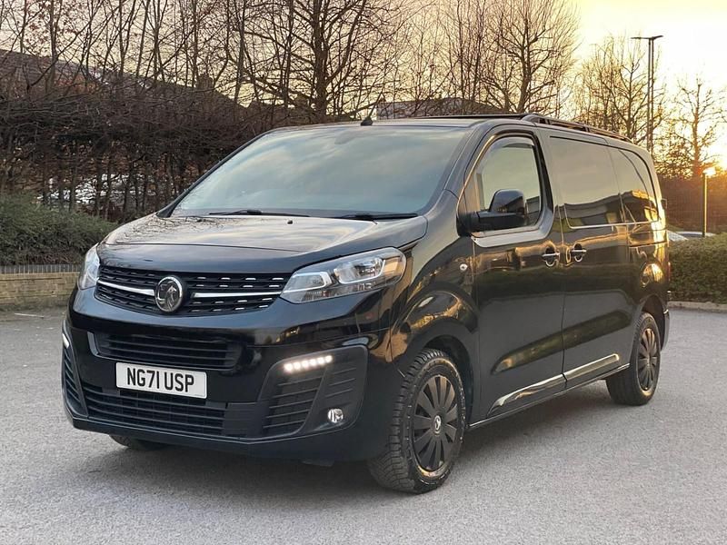 Used Vauxhall Vivaro Sportive 145 HP (106 kW) 2021 Black MPV