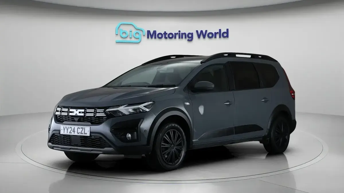 Used Dacia Jogger Expression 141 HP (103 kW) 2024 Grey MPV