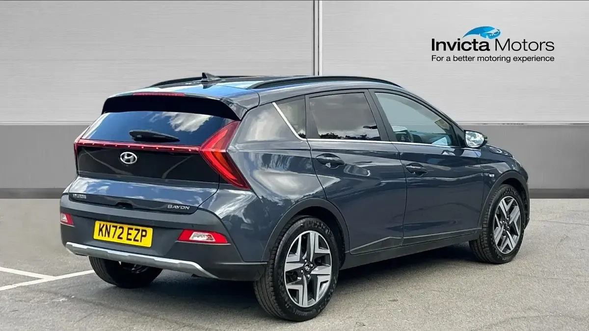 Used Hyundai Bayon Premium 100 HP (73 kW) 2022 Grey SUV
