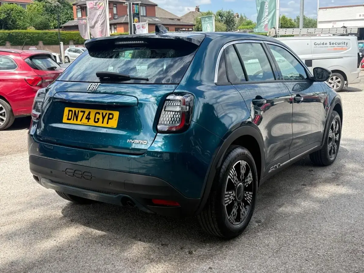Used Fiat 600 S 98 HP (72 kW) 2024 Green SUV