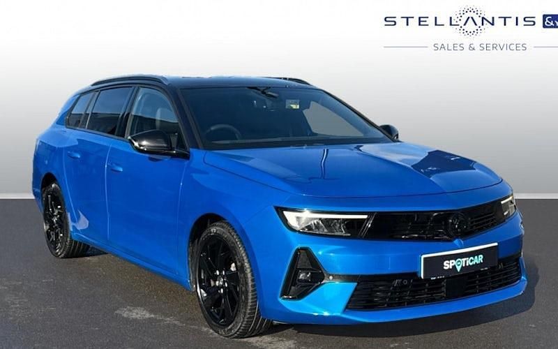 Used 2025 Vauxhall Astra GS Line Estate | £20,383 (Fair price) - Image 1/3