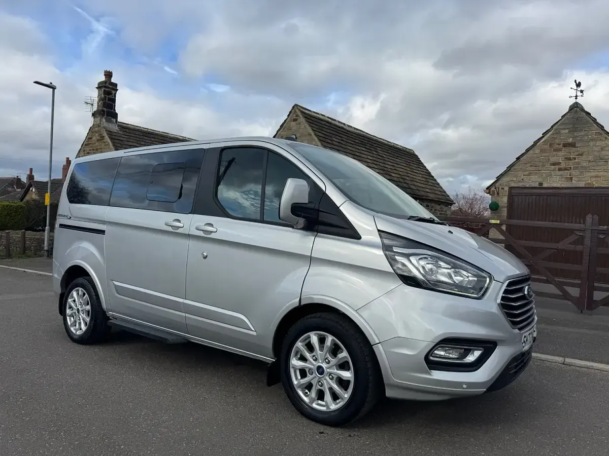 Used Ford Tourneo Custom Titanium 2023 Silver Van