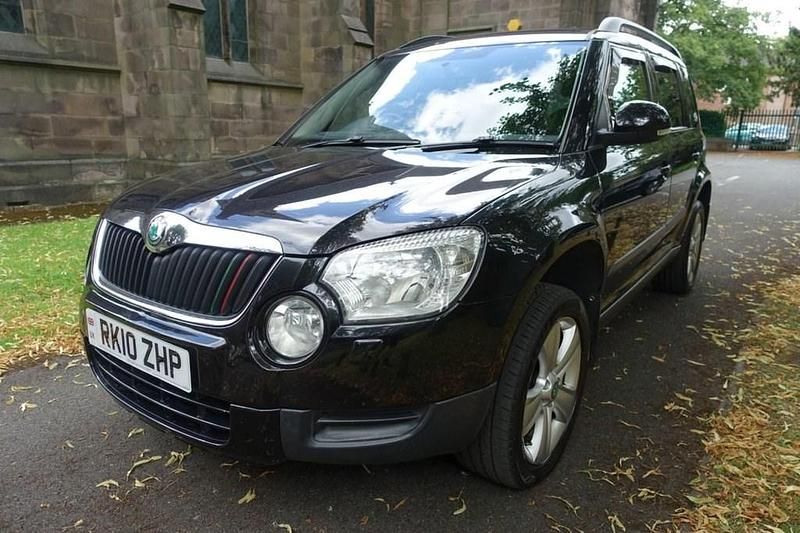 Black Used 2010 Skoda Yeti SE SUV | £2,850 (Fair price) - Image 1/4