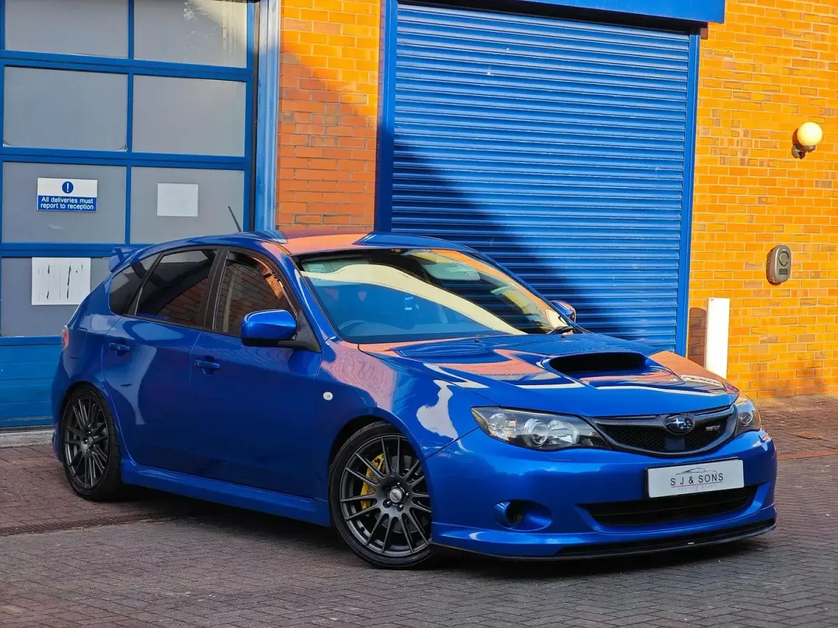 Used Subaru Impreza 2010 Blue Hatchback