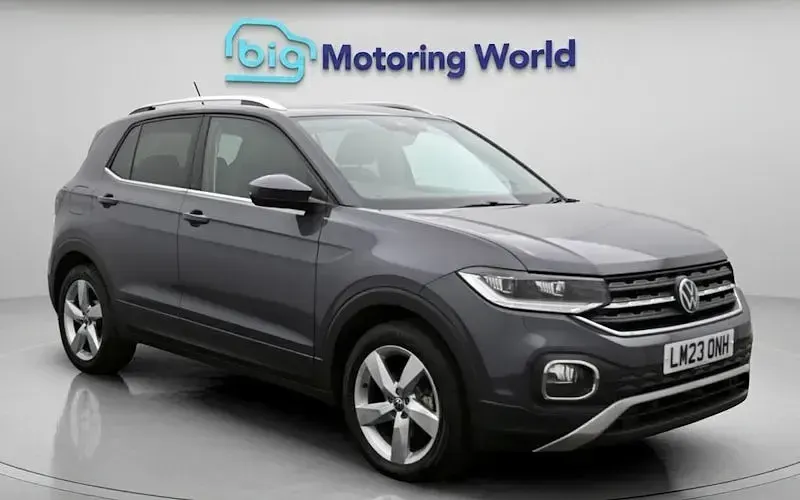 Used VW T-Cross SEL 110 HP (80 kW) 2023 SUV