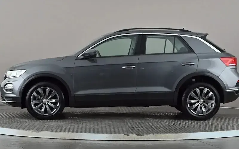 Used VW T-Roc SE 116 HP (85 kW) 2019 Grey SUV