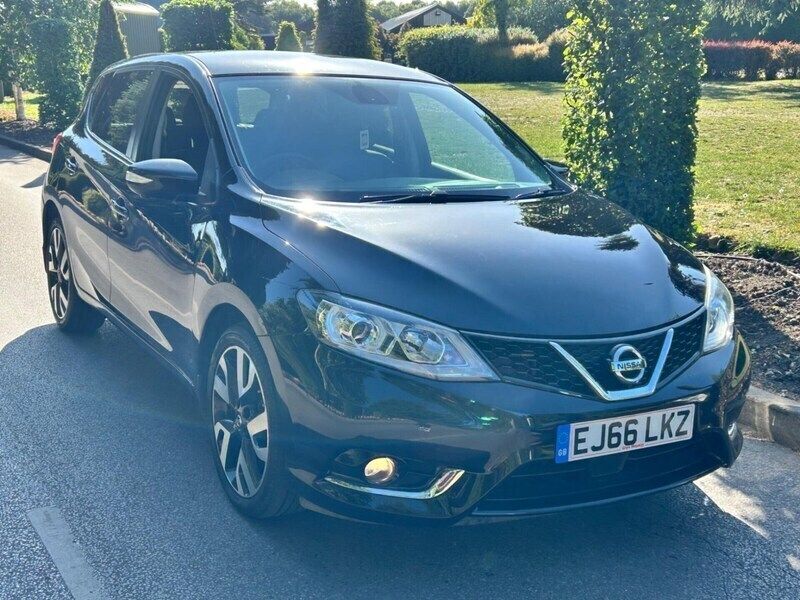 Black Used 2016 Nissan Pulsar S Hatchback | £6,995 (Fair price) - Image 1/3