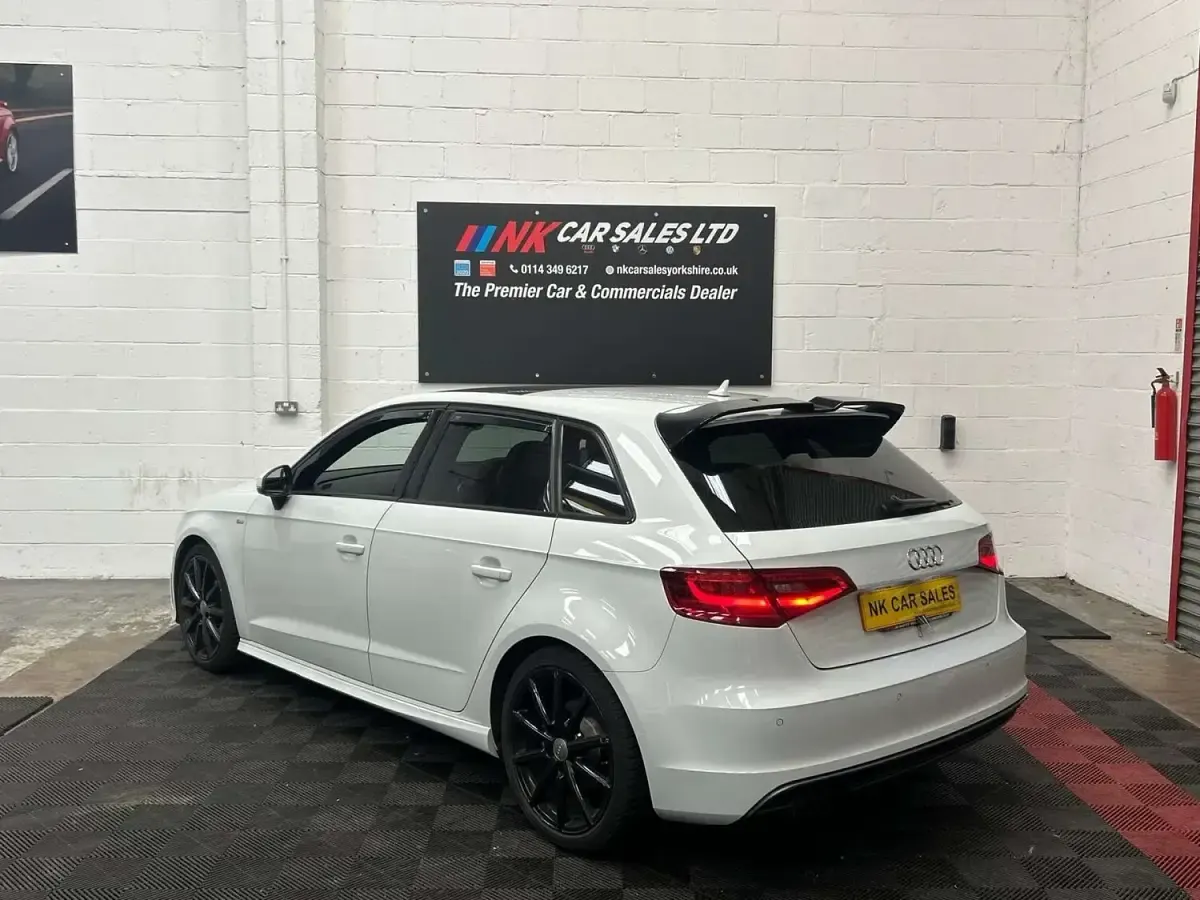 Used Audi A3 S-Line 150 HP (110 kW) 2015 White Hatchback