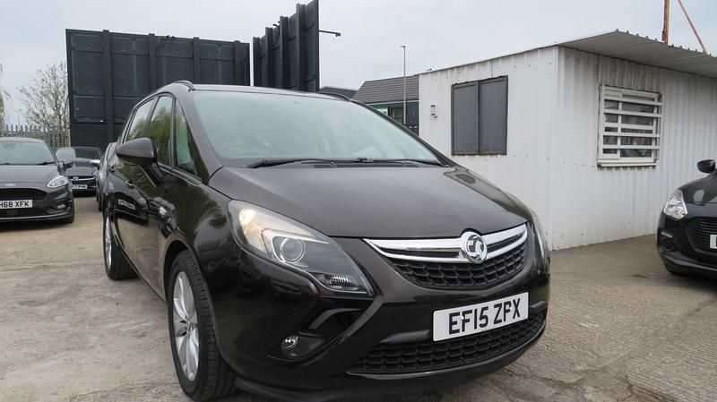 Used Vauxhall Zafira 2015 Brown MPV