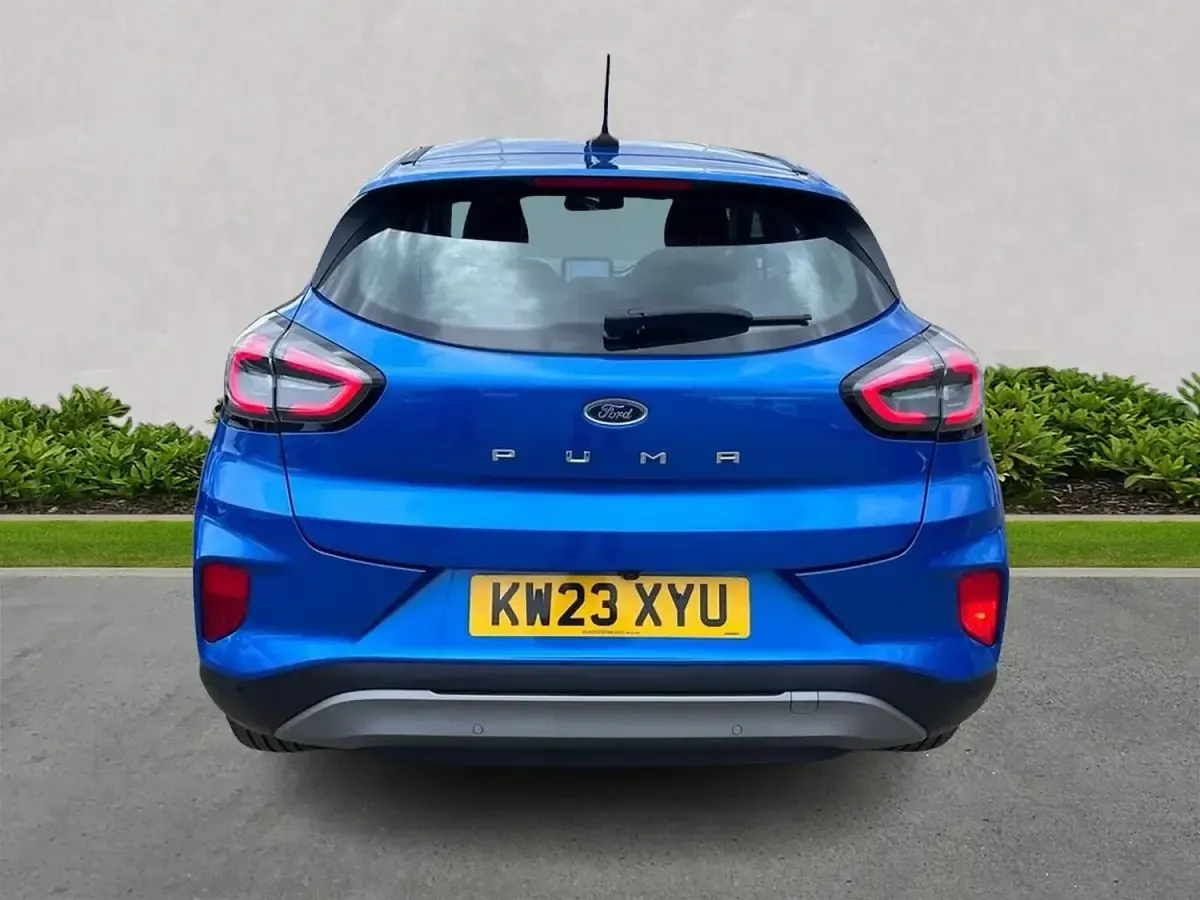 Käytetty Ford Puma Titanium 2023 Sininen Katumaasturi