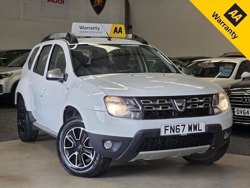White Used 2017 Dacia Duster Prestige SUV | £7,495 (Good price) - Image 1/4