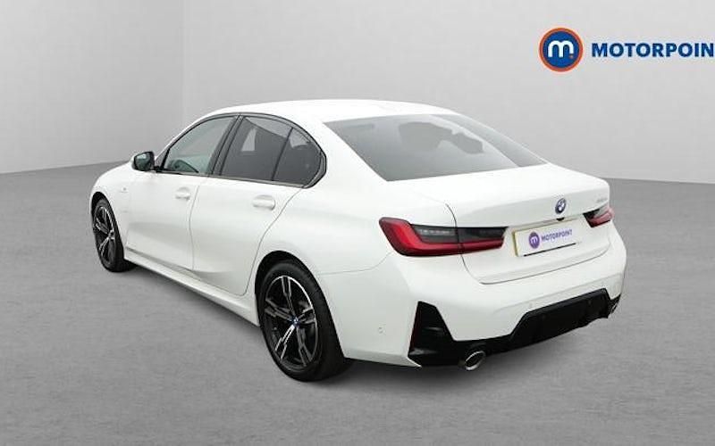 Used BMW 330e M Sport 292 HP (214 kW) 2023 White Sedan