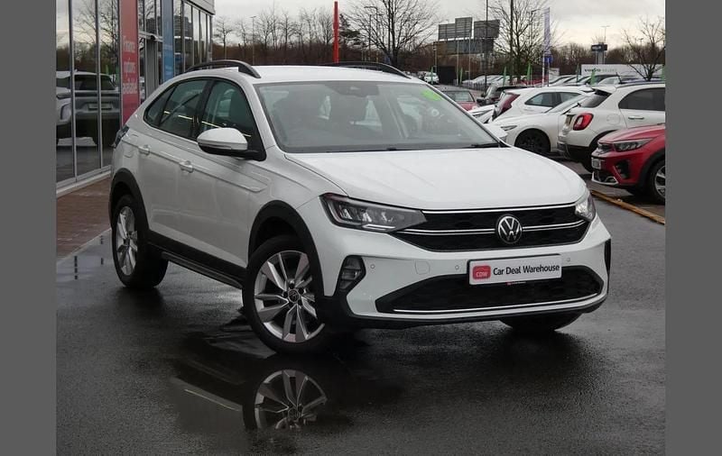 White Used 2024 VW Taigo Life SUV | £17,399 (Fair price) - Image 1/4