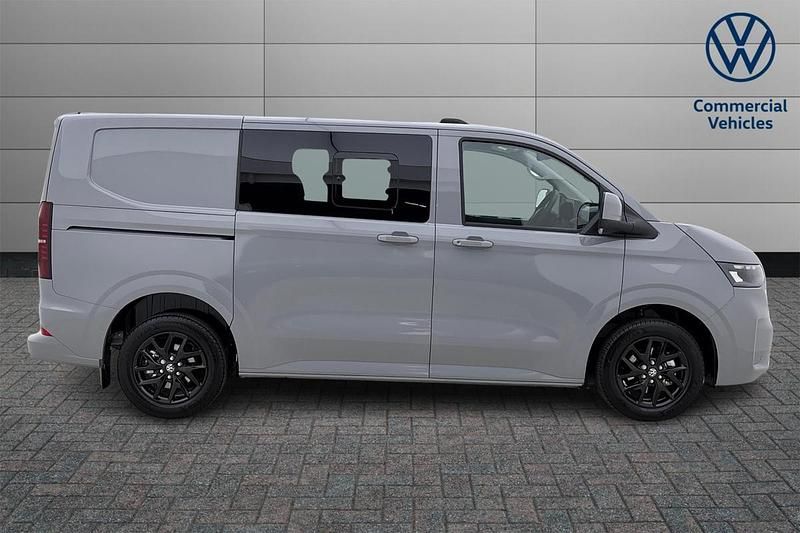 Ny VW Transporter Pro 2025 Grå Van