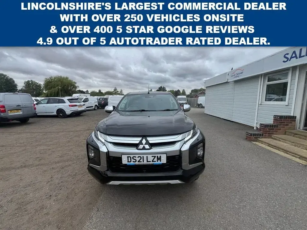 Used Mitsubishi L200 150 HP (110 kW) 2021 Black Pickup