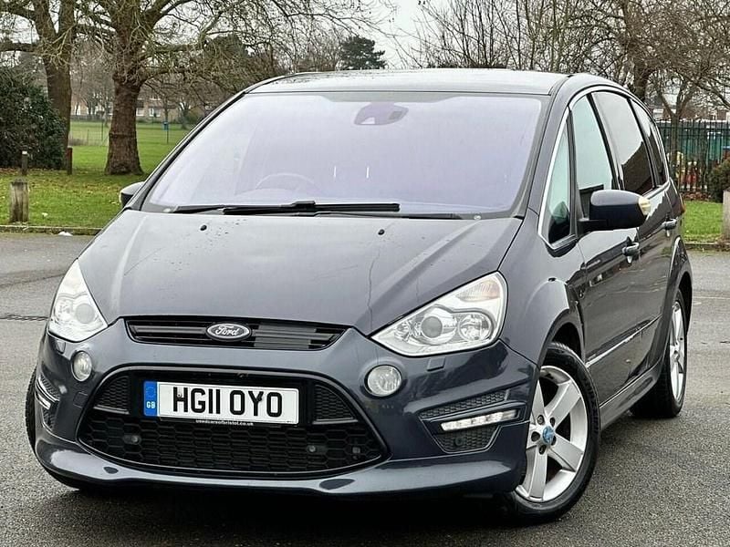Begagnad Ford S-MAX Titanium X 200 HK (147 kW) 2011 Grå Minibuss