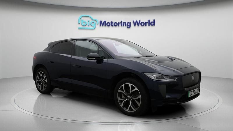 Used 2024 Jaguar I-Pace R-Dynamic SUV | £32,300 (Fair price) - Image 1/4