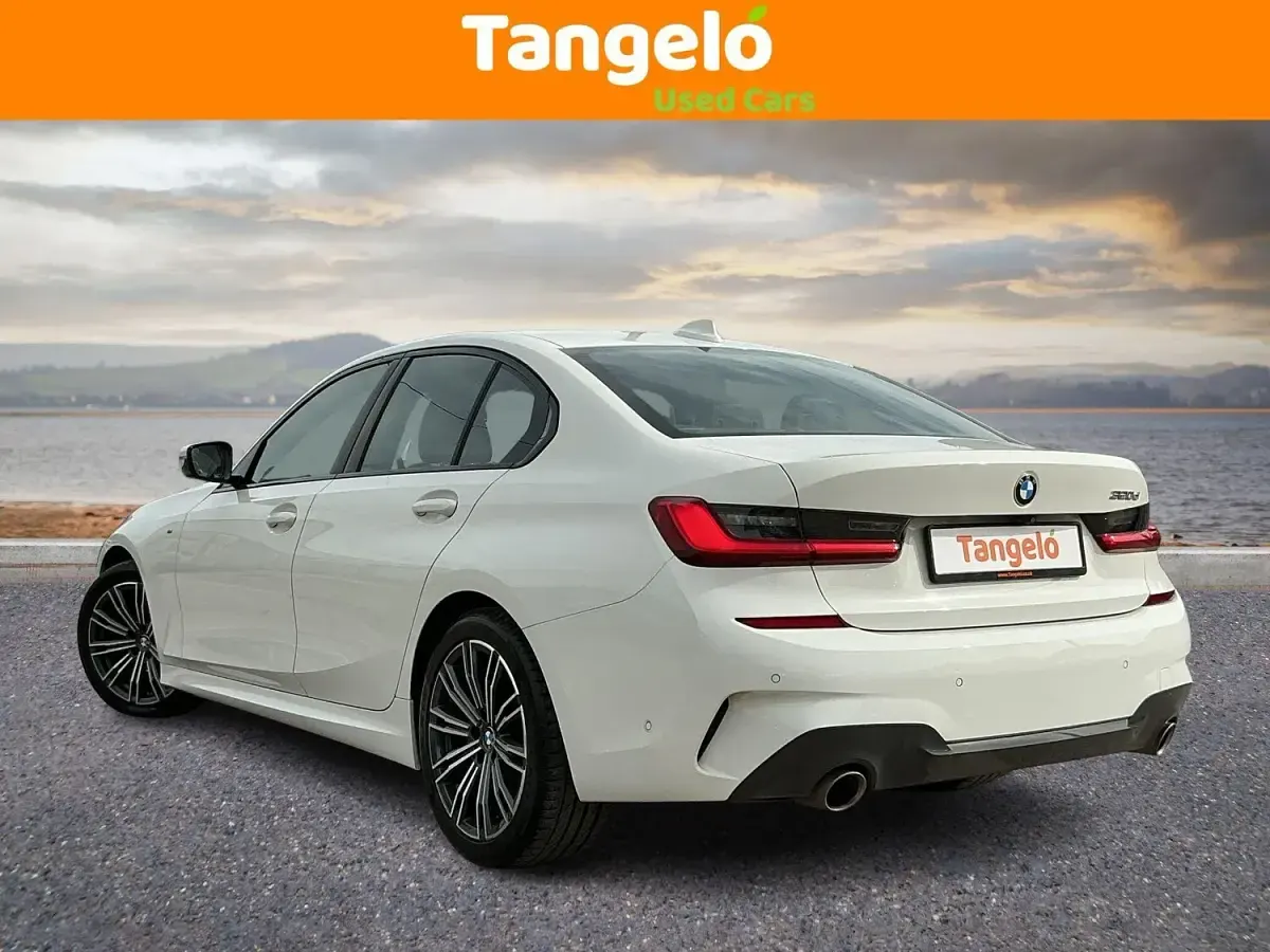 Begagnad BMW 320 M Sport 190 HK (139 kW) 2020 Vit Sedan
