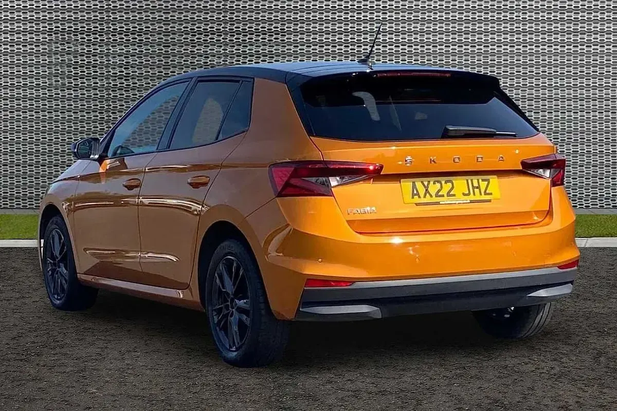 Used Skoda Fabia Colour Edition 59 HP (43 kW) 2022 Phoenix orange metallic black magic pearl effect Hatchback