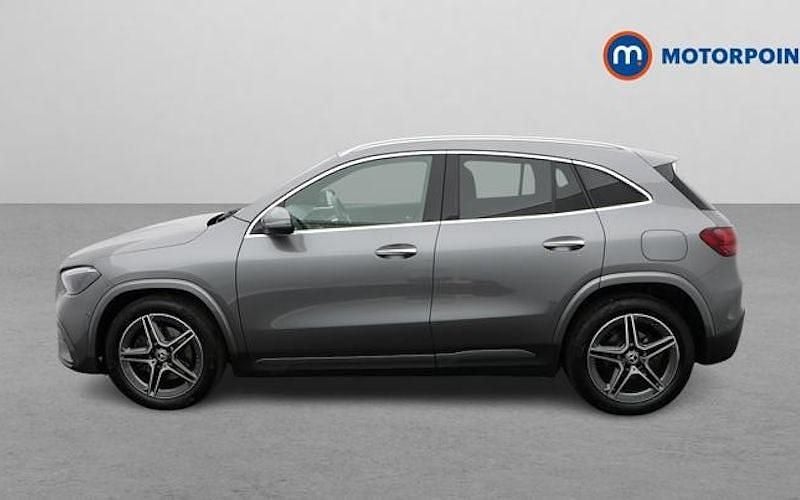 Used Mercedes GLA200 Executive 163 HP (119 kW) 2026 SUV