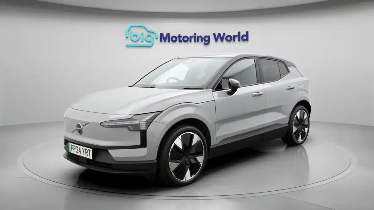 Używany Volvo EX30 Ultra 200 kW (272 KM) 2024 Szary SUV