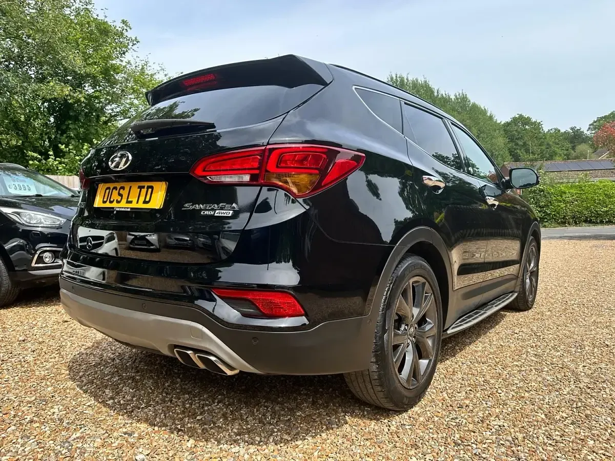 Used Hyundai Santa Fe Edition 200 HP (147 kW) 2018 Black SUV