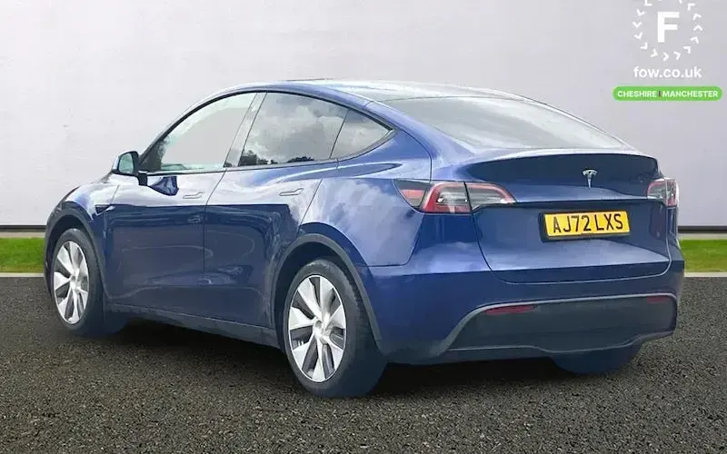 Used Tesla Model Y Standard Range 219 kW (299 HP) 2024 SUV