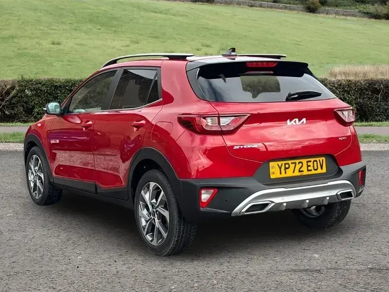 Used Kia Stonic GT-Line 118 HP (86 kW) 2022 Red SUV