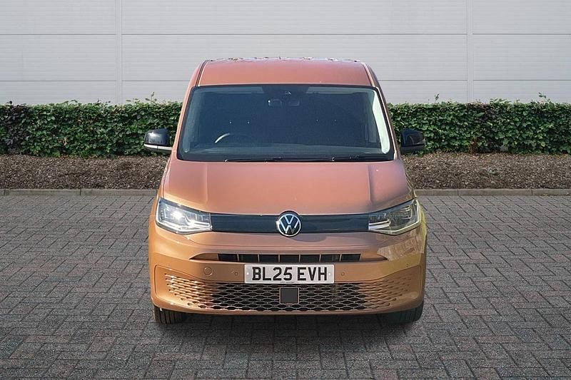 Used VW Caddy Pro 122 HP (89 kW) 2025 Bronze MPV