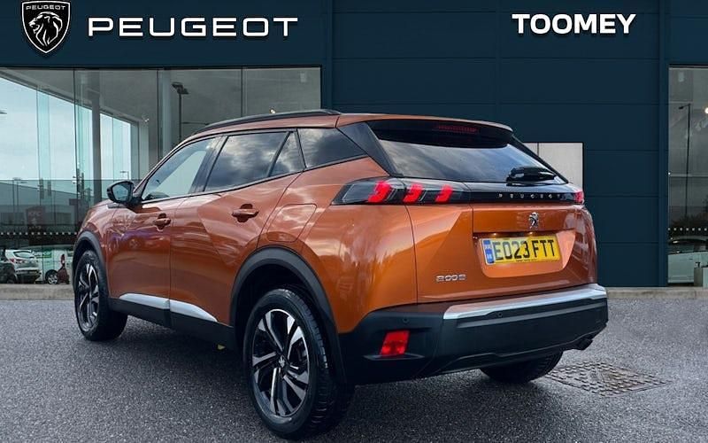 Used Peugeot 2008 Allure+ 101 HP (74 kW) 2023 Orange SUV