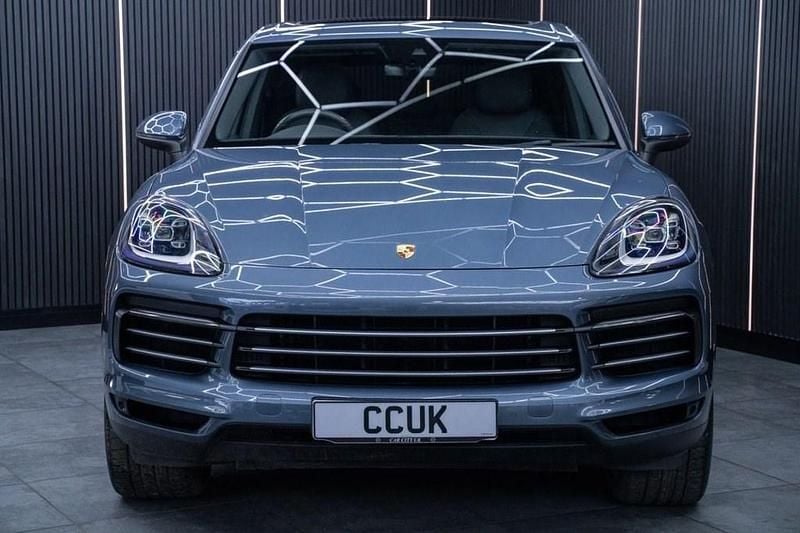 Used Porsche Cayenne 440 HP (323 kW) 2020 Blue SUV