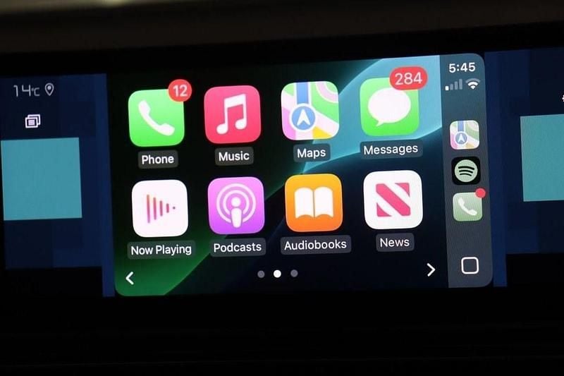 Used Citroën C5 Shine 2022 White Hatchback