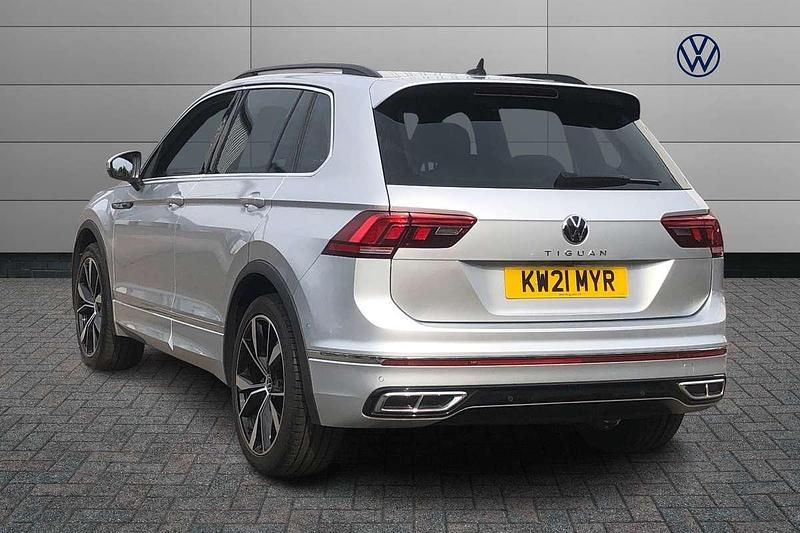 Used VW Tiguan R-line 150 HP (110 kW) 2021 Silver SUV