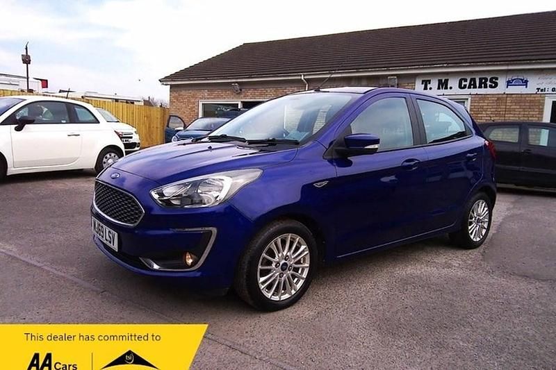Used Ford Ka Plus Zetec 85 HP (62 kW) 2019 Blue Hatchback