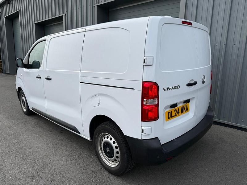 Used Vauxhall Vivaro 2024 White MPV