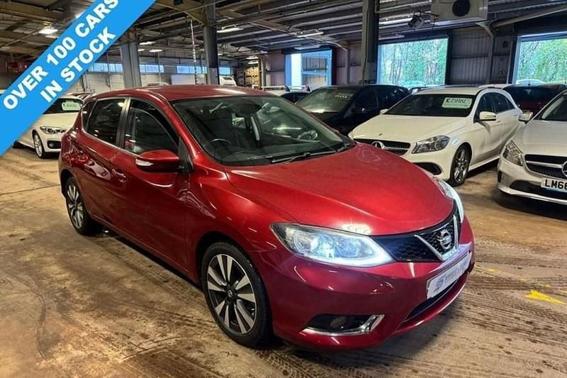 Red Used 2015 Nissan Pulsar N-TEC Hatchback | £4,490 (Fair price) - Image 1/1